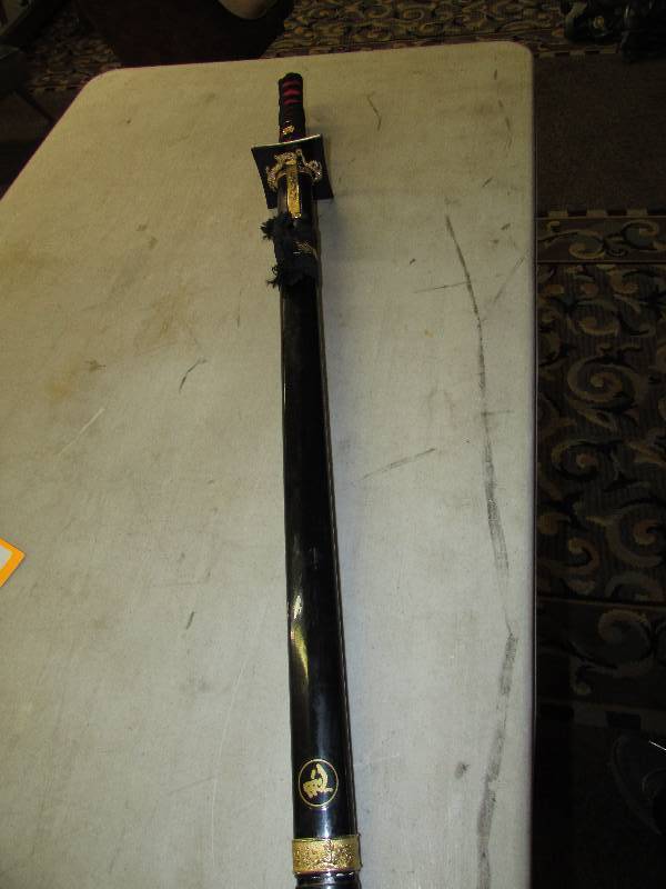 DECORATIVE SWORD