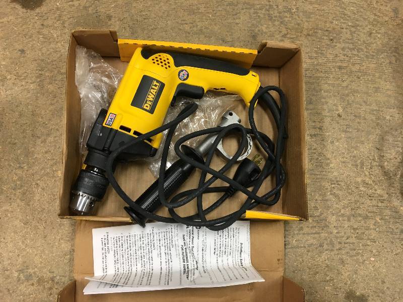 lot 68 image: DeWalt 12 Hammerdrill Corded used in good working condition