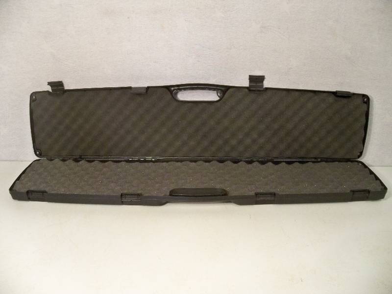 lot 19 image: Plano Gun Case