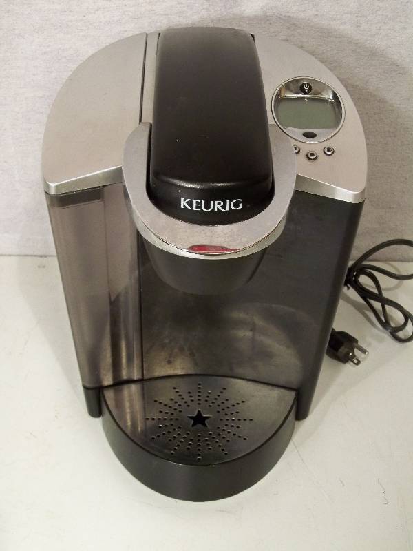 lot 59 image: Keurig Coffee Maker