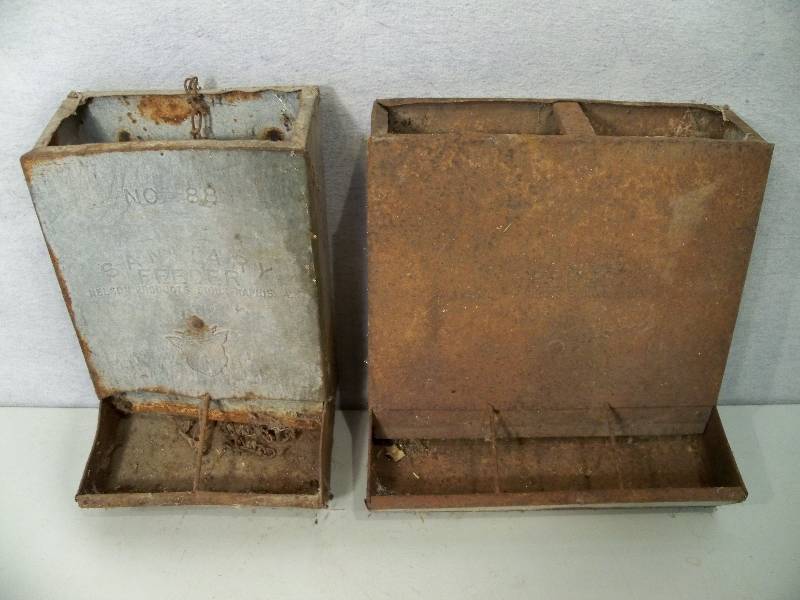 lot 53 image: Pair of Feeders