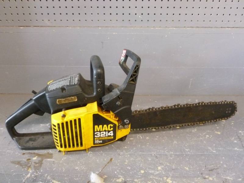 McCulloch Chain Saw