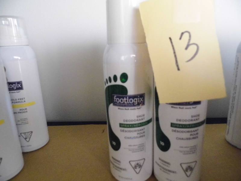 Lot of 4 Foot Logix Products