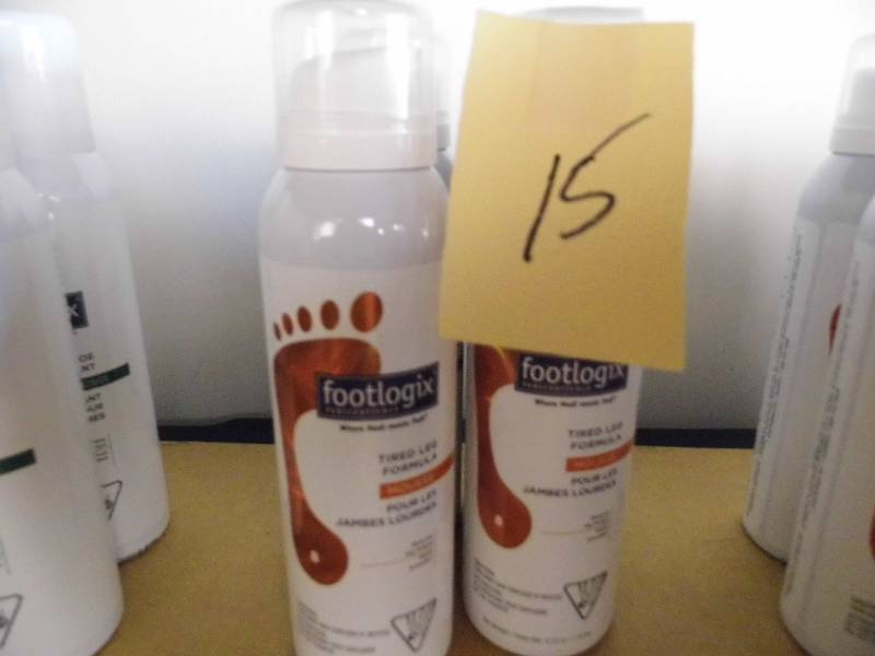 Lot of 4 Foot Logix Products