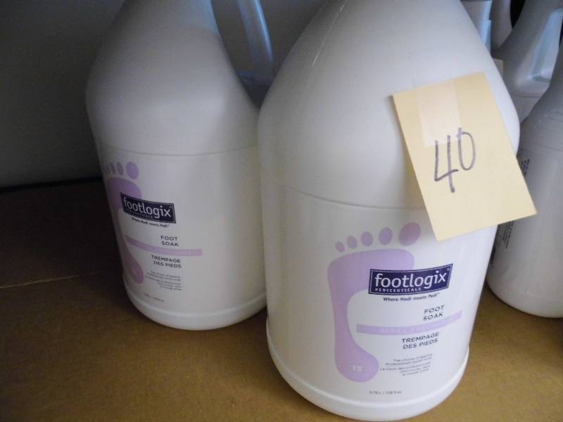 Lot of 2 Foot Logix Products