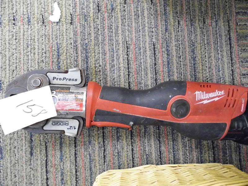 Milwaukee Pipe Cutter