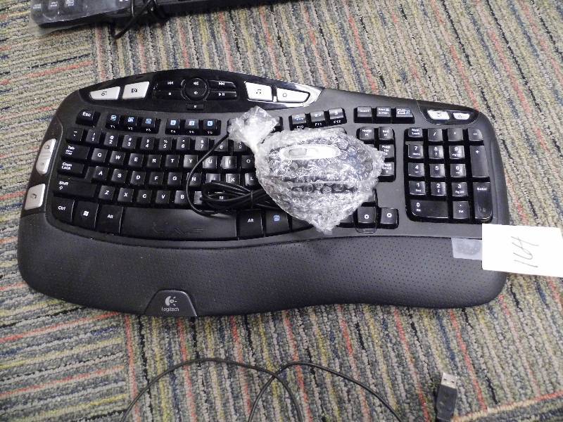 Logitech Keyboard - Mouse