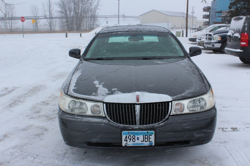1999 Lincoln Town Car Signature