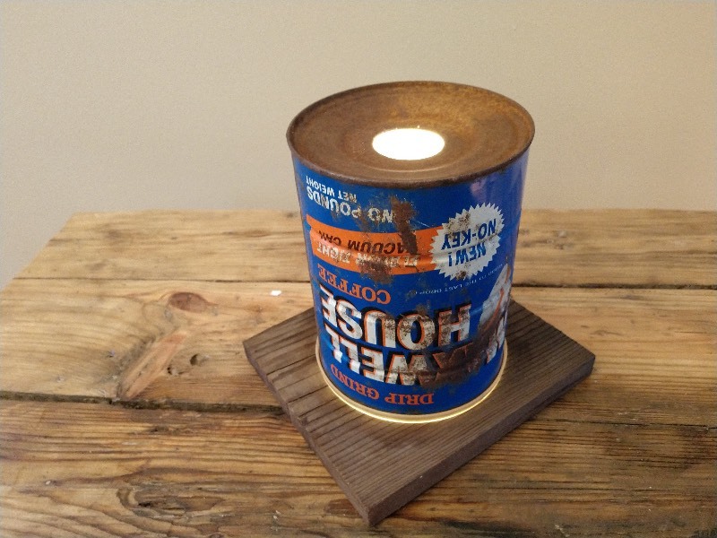 lot 8 image: Folk Art Maxwell House Coffee Can Light