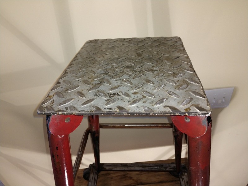 lot 17 image: Industrial Stool