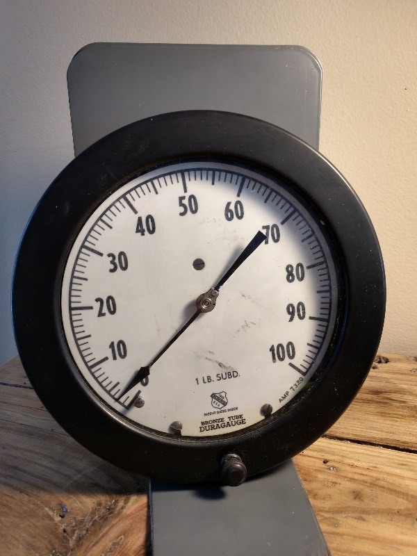 lot 50 image: Cast Iron Pressure Gauge w Glass Face Plate