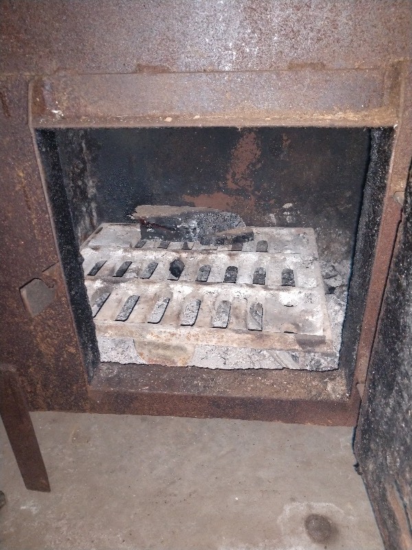 lot 59 image: Industrial Wood Burning Stove