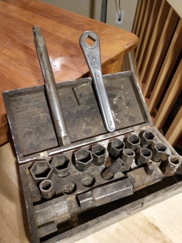 Frank Mossberg Co. Ratchet Set and Case HOT! Architectural Antiques