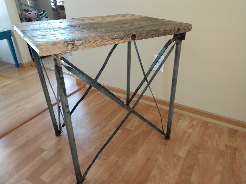 lot 76 image: Industrial X Brace Work Bench