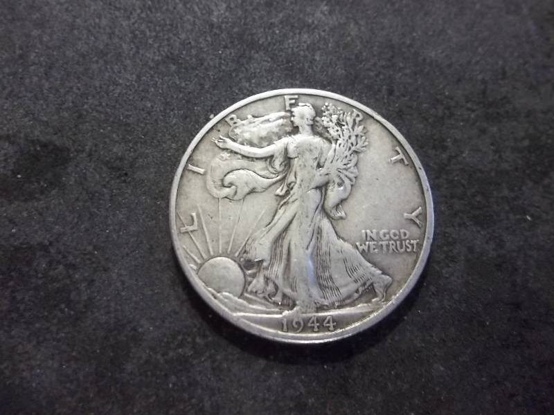 1944 D Walker Half Dollar