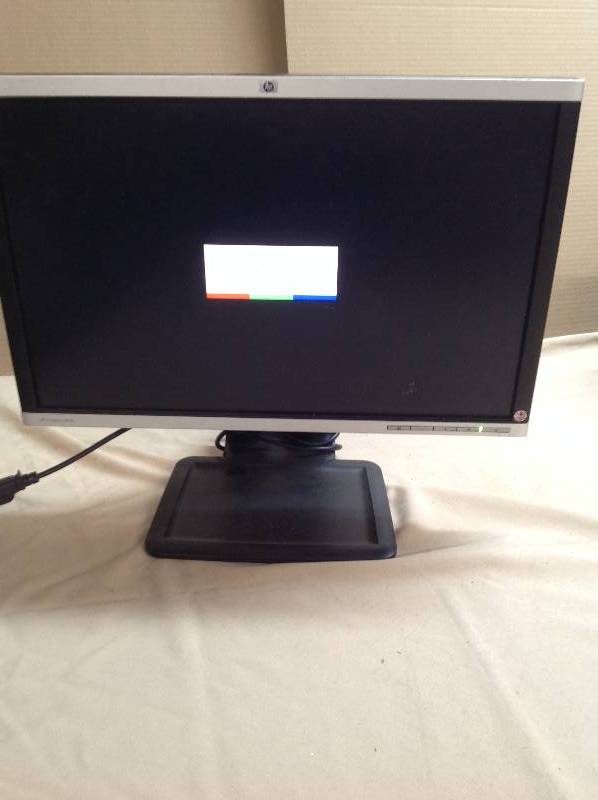 Monitor - HP LA22F - 22 Inch