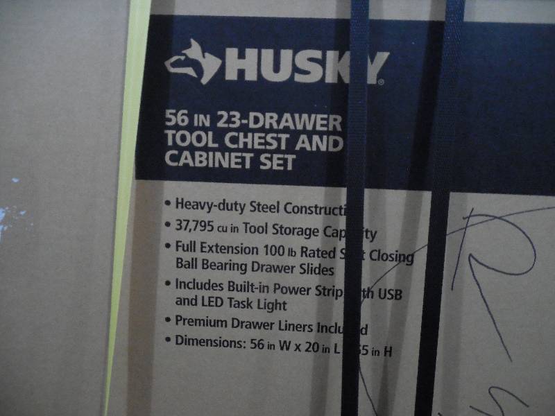 Husky 56 In 23 Drawer Tool Chest And Rolling Cabinet Set