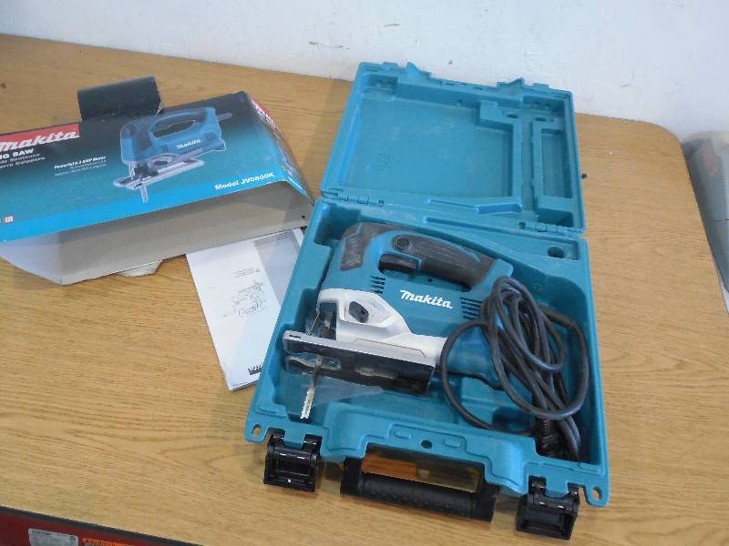 lot 73 image: Makita 6.5 Amp Corded Variable Speed Lightweight Top Handle Jig Saw with Case