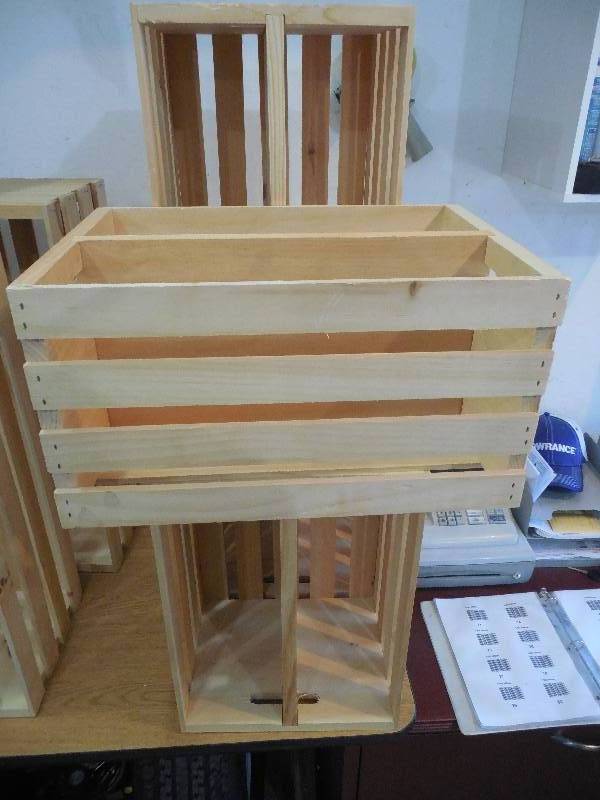lot 80 image: Crates & Pallet 18 in. x 12.5 in. x 9.5 in. Divided Crate LOT OF 4