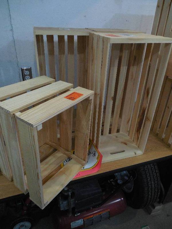 lot 81 image: ASSORTED LOT OF 4 WOOD CRATES