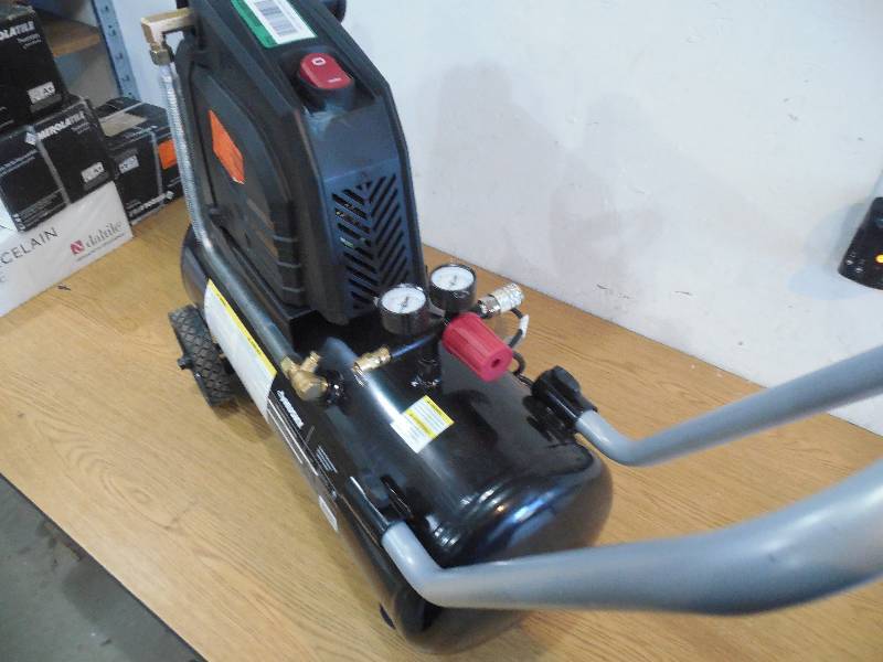 lot 82 image: Husky 8 Gal. Portable Oil Free Electric Air Compressor