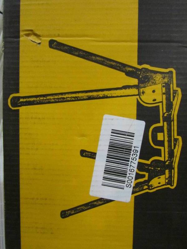 lot 12 image: DEWALT Heavy Duty Work Stand
