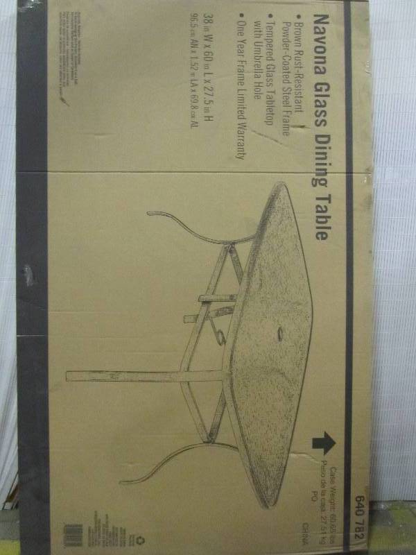 lot 71 image: Navona glass dining table