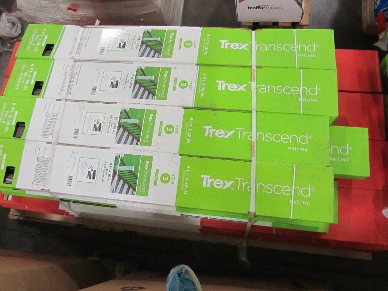 lot 88 image: Trex 6 x 36 Vintage Lantern Rail and Black Round Aluminum Baluster Stair Kit (x12)Trex Select Railing 8ft. x 36in. Horizontal Rail and Baluster Kit (White) (x20)