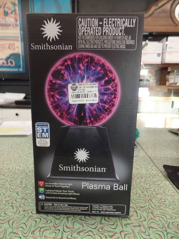 SMITHSONIAN - plasma ball -  