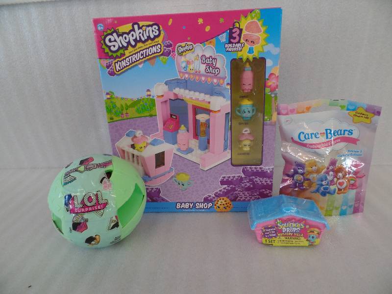 lot 44 image: Toys