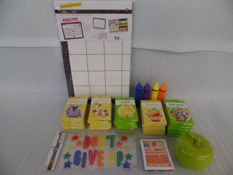 lot 51 image: Teachers supplies