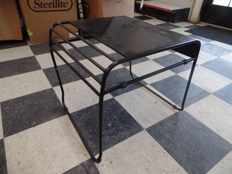 lot 57 image: Accent Table