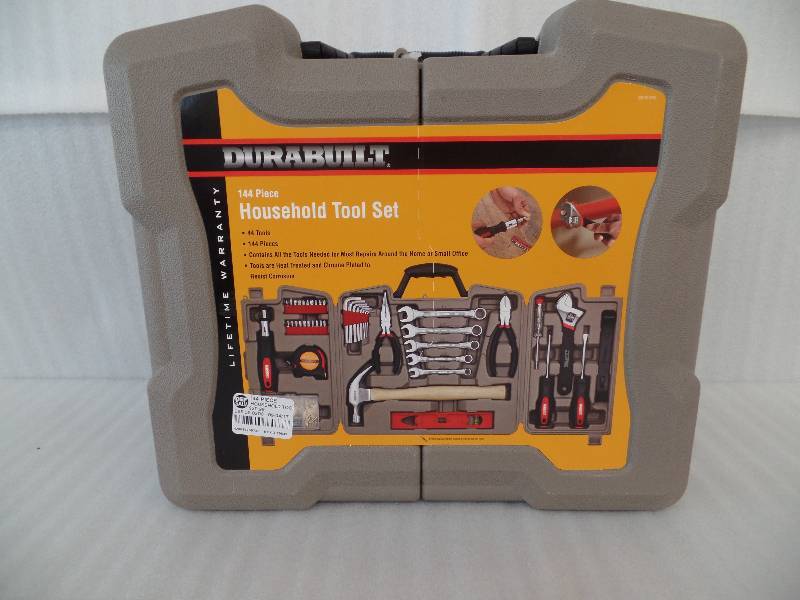 lot 73 image: Household Tool Set