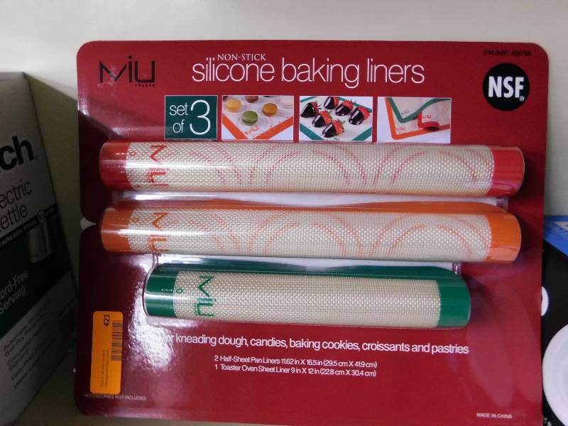 SILICONE  BAKING LINERS