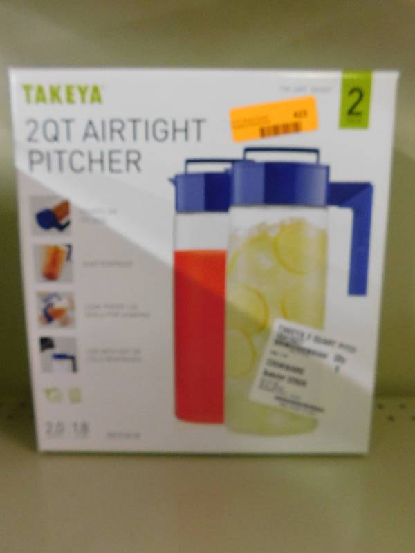 2 QT AIRTIGHT PITCHER