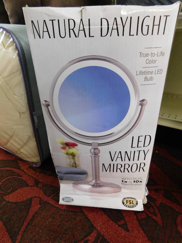 LED VANITY MIRROR