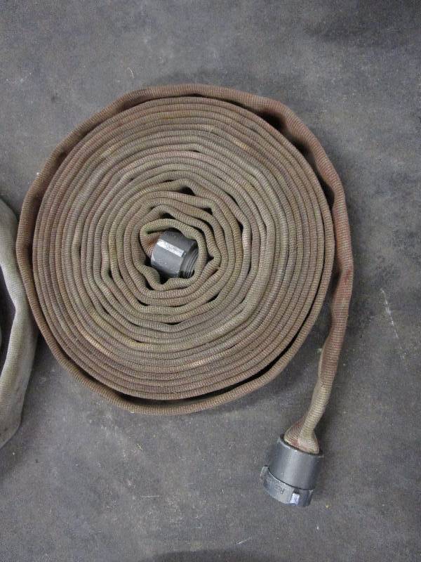 lot 17 image: 50 Ft 1.5 Inch Fire House NH Thread