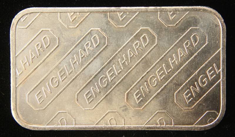 lot 26 image: 1 TROY OZ. .999 FINE SILVER BAR ENGELHARD WITH SERIAL #