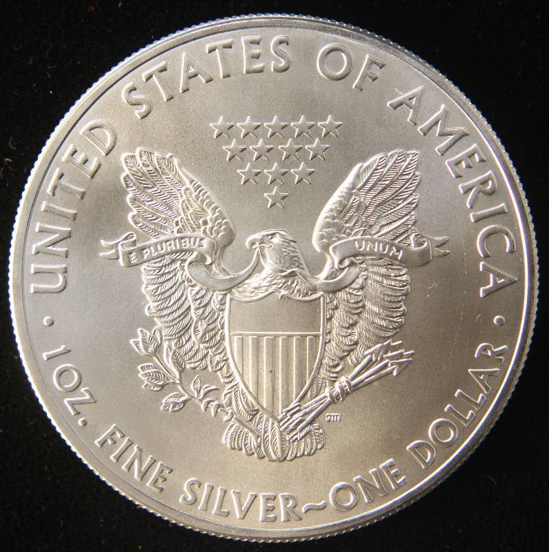 lot 65 image: 2014 AMERICAN SILVER EAGLE 1 TROY OZ. .999 FINE SILVER DOLLAR