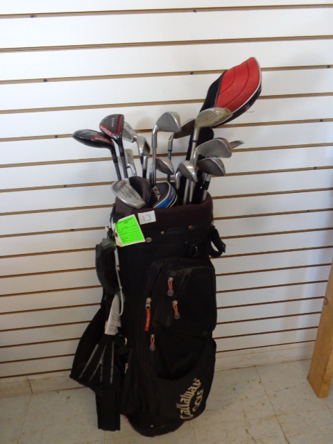 lot 13 image: Gulf Clubs and Bag