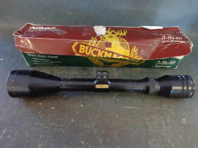 lot 19 image: Rifle Scope