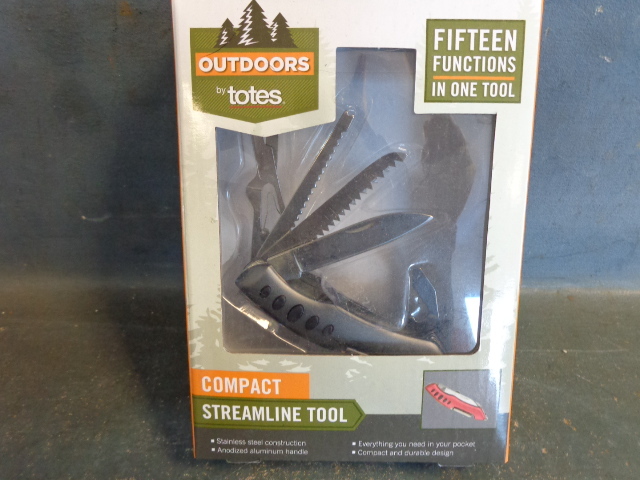 lot 42 image: Compact Streamline 15 in 1 Tool