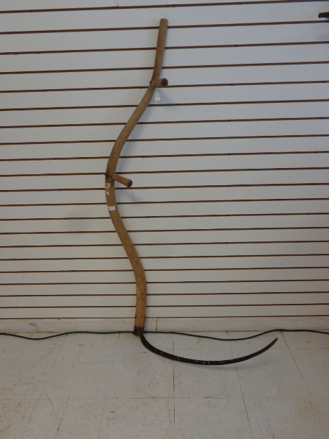 lot 62 image: Scythe