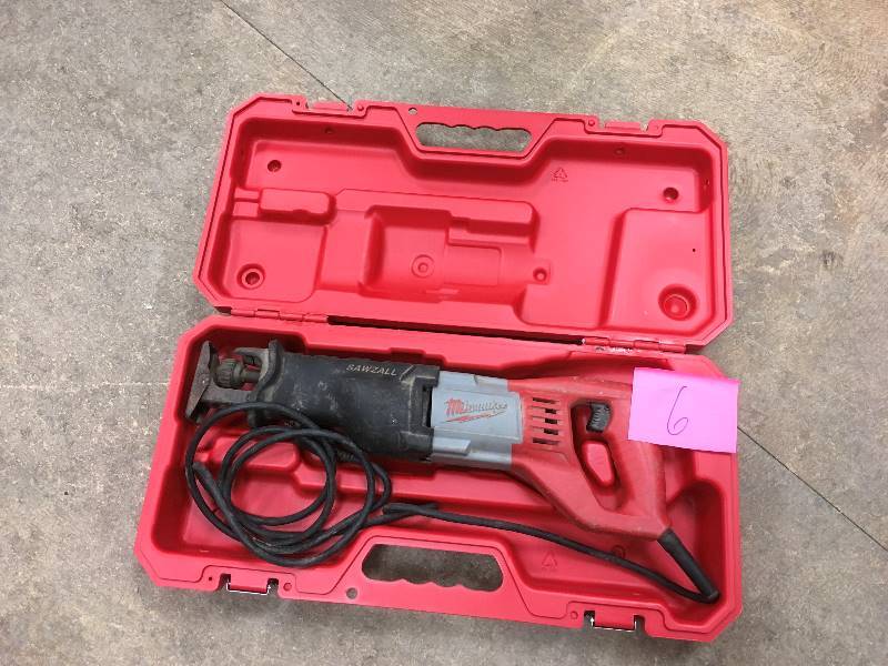 lot 6 image: USED - Milwaukee Sawzall in working conditions