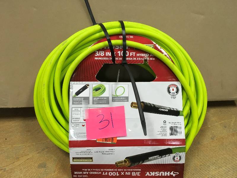 lot 31 image: Husky 38 in x 100 ft. Hybrid Air Hose