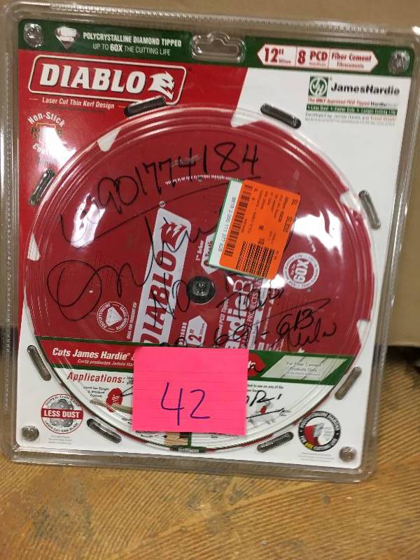 lot 42 image: Diablo 12 in 8 Tooth Fiber Cement HardieBlade Saw Blade