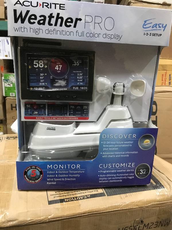 lot 15 image: Acu Rite Weather Pro with High Definistion Full Color Displayopen box not used