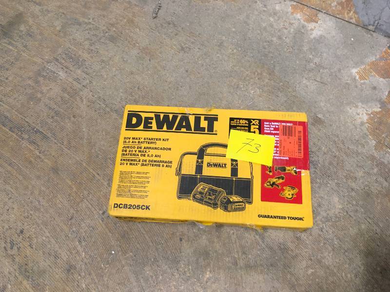 lot 73 image: DeWalt DCB205CK 20-Volt MAX 5.0Ah Lithium-Ion Battery and Charger Kit with Bag  open box never used