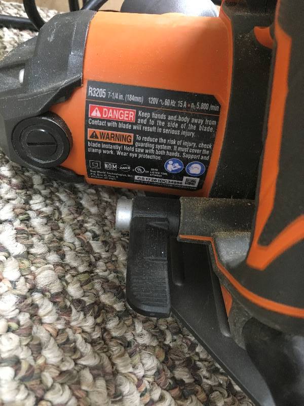 lot 55 image: Ridgid 7-14 in. Heavy Duty Circular Saw Used in good working condition