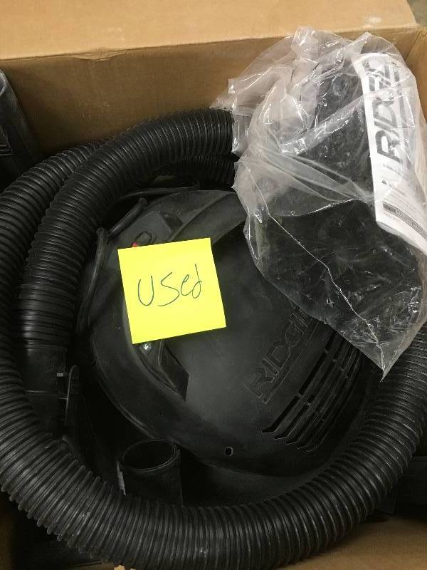 lot 115 image: Ridgid 9 Gallon WetDry Vac Used in good working condition